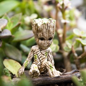 Small Tree Person “Grute” Pocket Statue – Handmade Potted Ornament